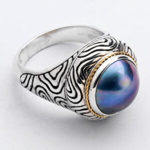Blue/grey Pearl and Silver Ring