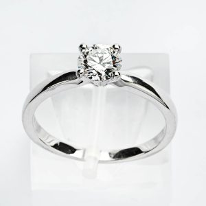 Platinum diamond solitaire ring