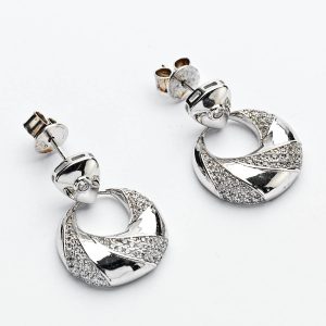 Silver round drop earrings