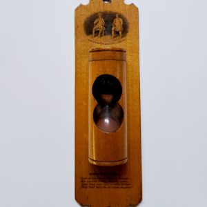 Mauchine ware egg timer