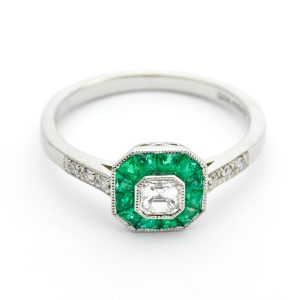 Emerald and diamond ring