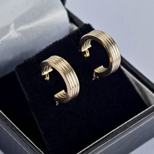 9 carat gold lined hoops