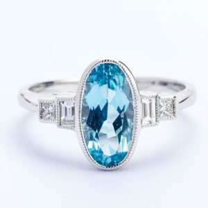 Oval Aquamarine & Diamond Ring