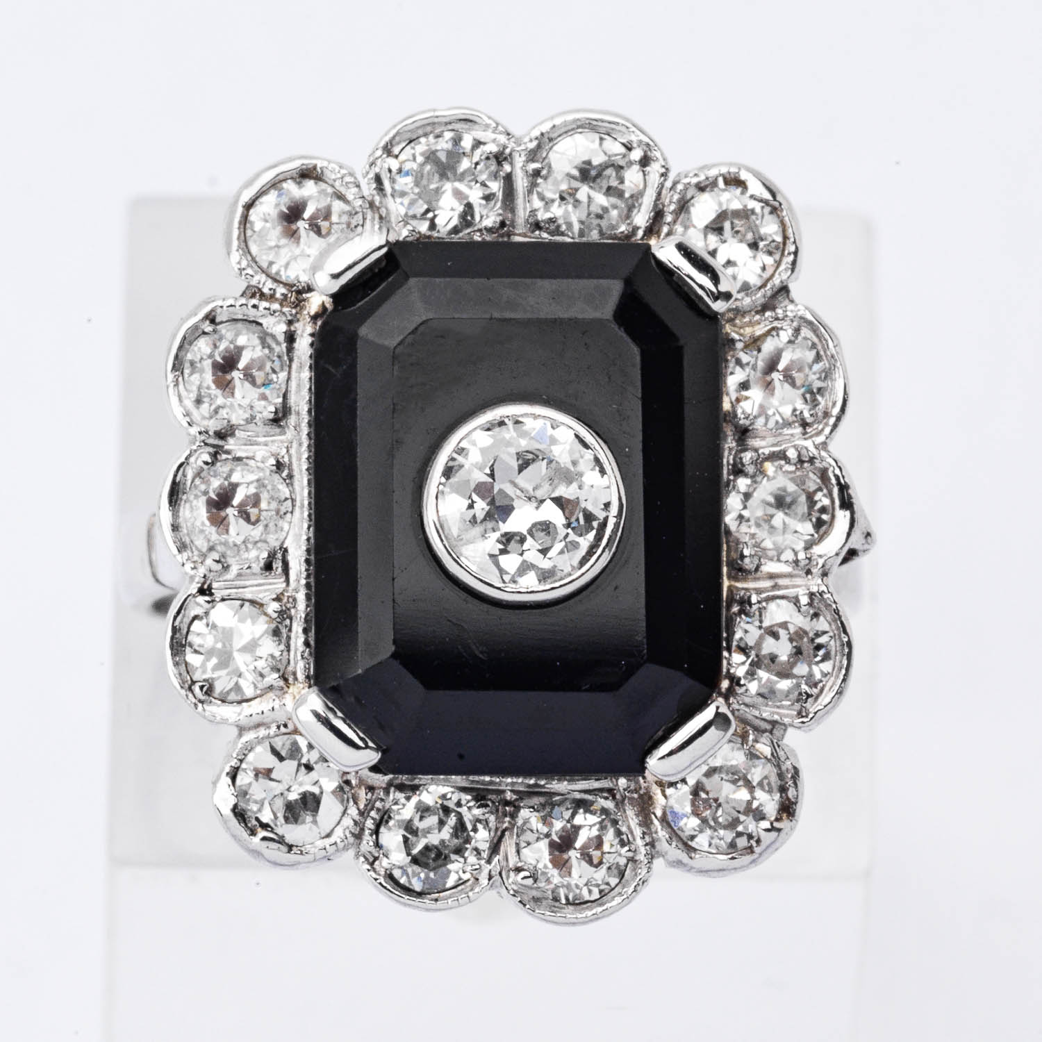 Art Deco Onyx & Diamond Ring - Image 3