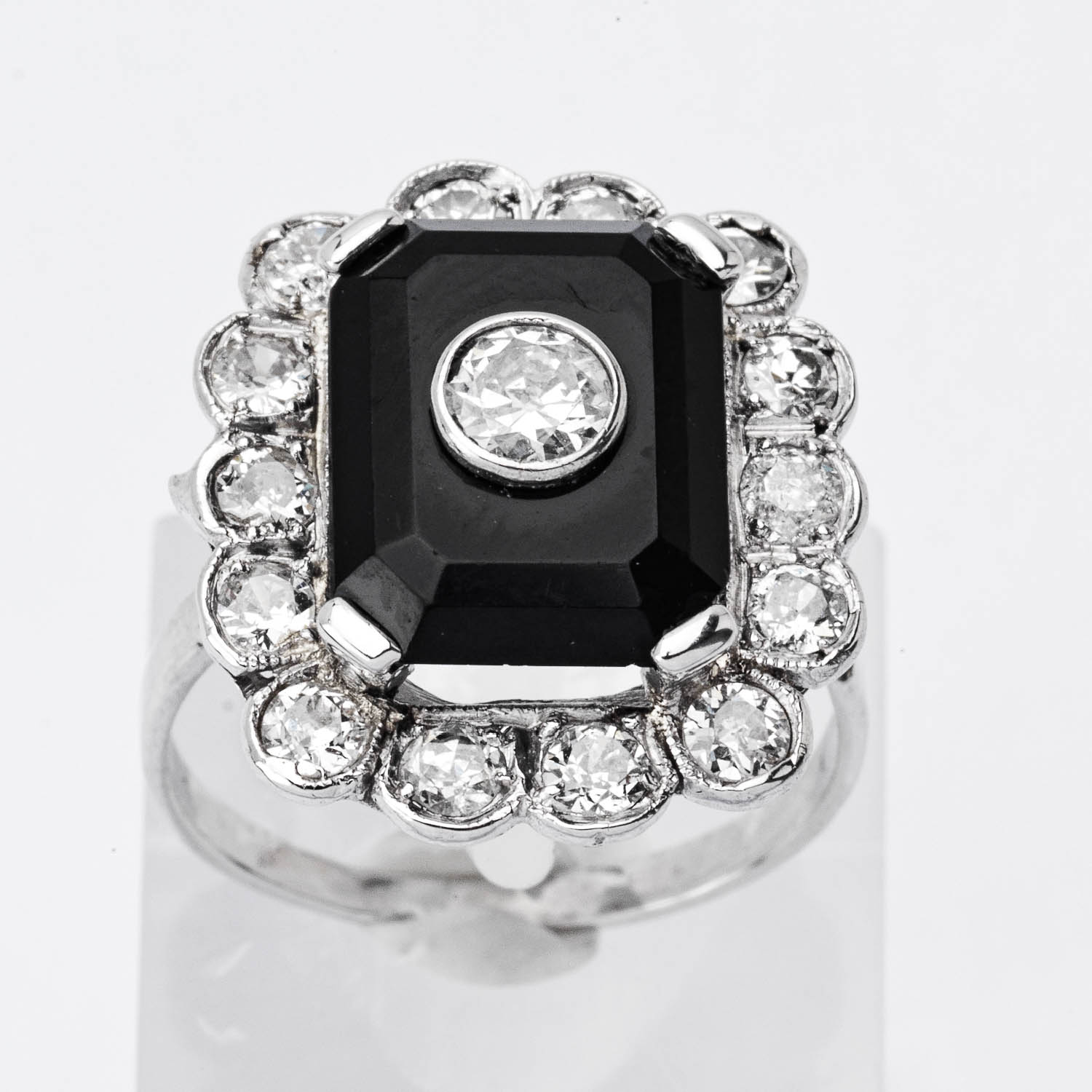 Art Deco Onyx & Diamond Ring - Image 7