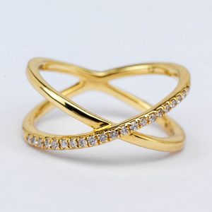 Diamond Criss Cross Ring