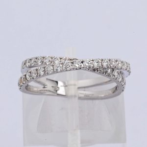 Criss Cross Diamond Band