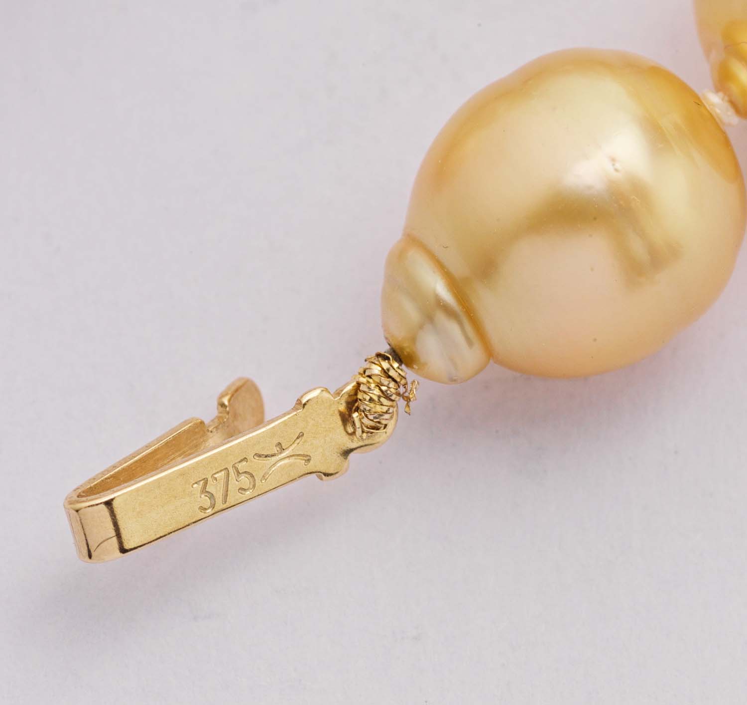 Natural South Sea Pearls - Image 2