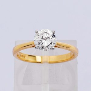 1 Carat Solitaire Diamond Ring