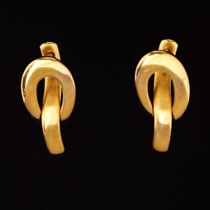 9 Carat Gold Drop Earring
