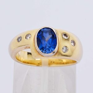 Chunky Gold & Sapphire Ring