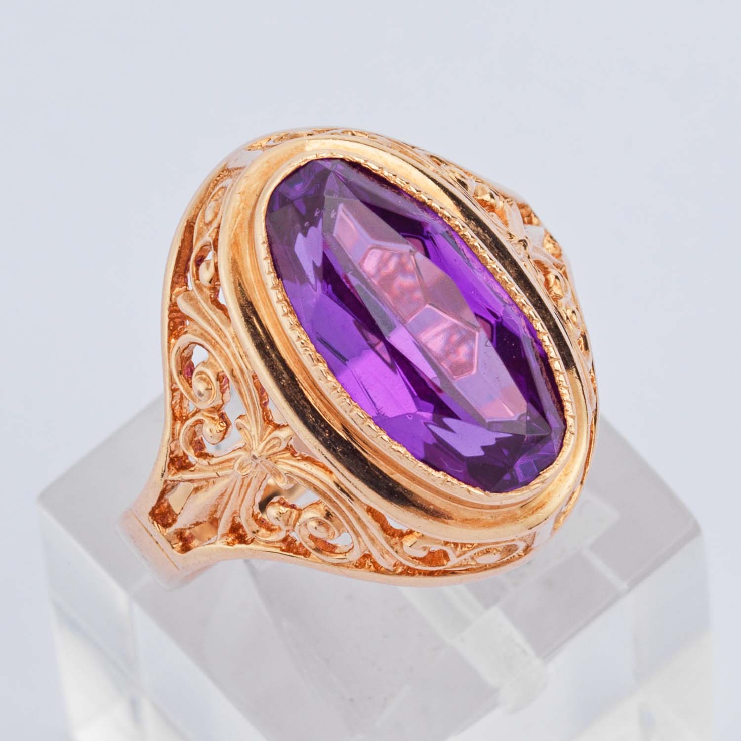 Vintage Rose Gold & Amethyst Ring - Image 4