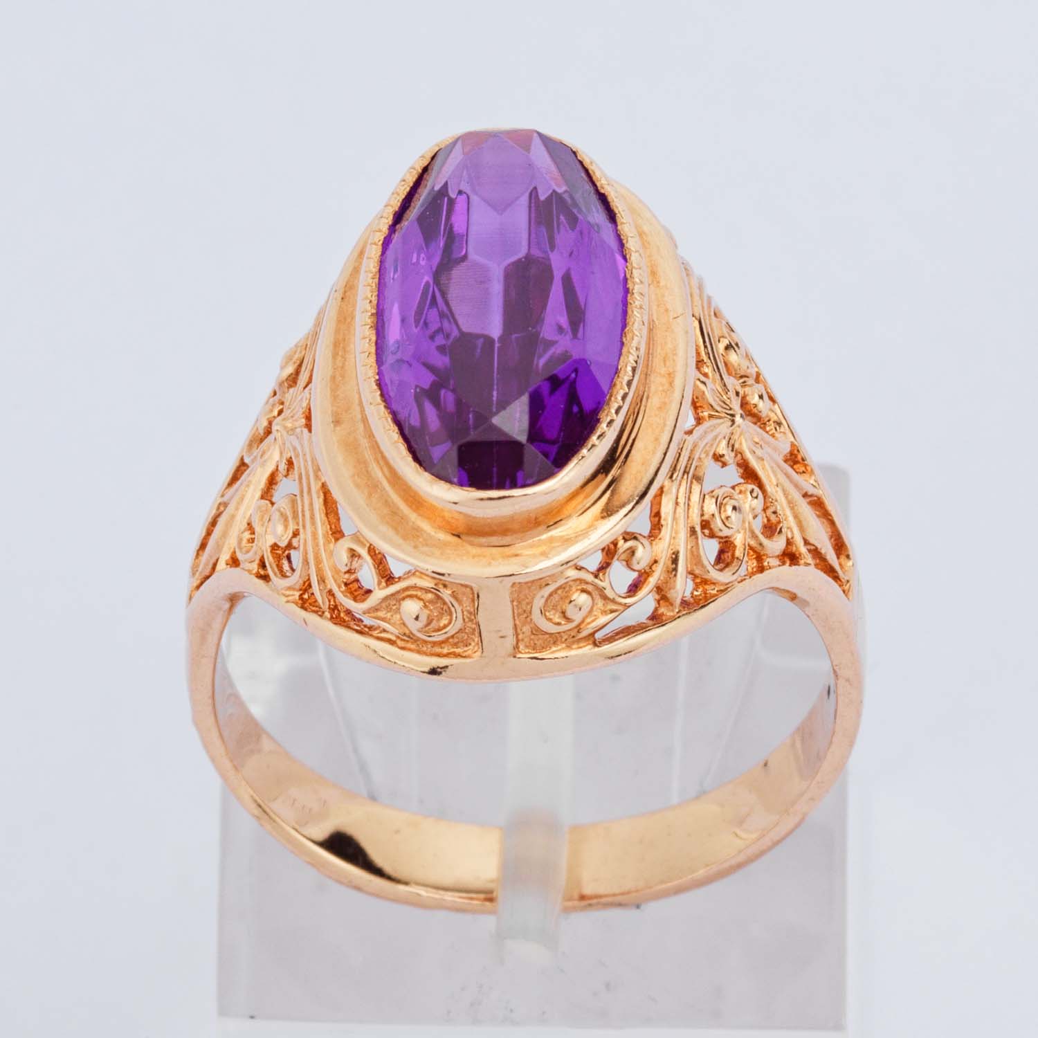 Vintage Rose Gold & Amethyst Ring - Image 5