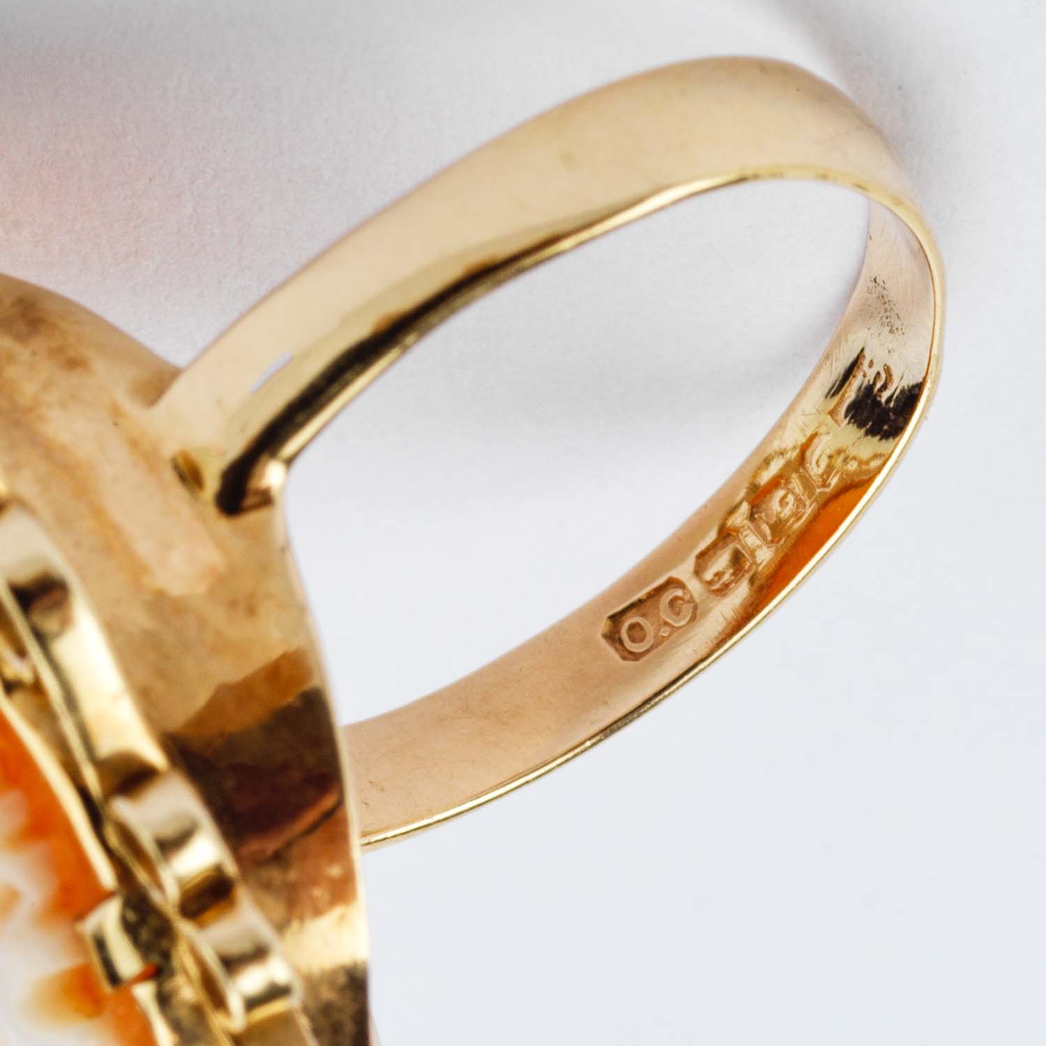 Gold Cameo Ring - Image 7