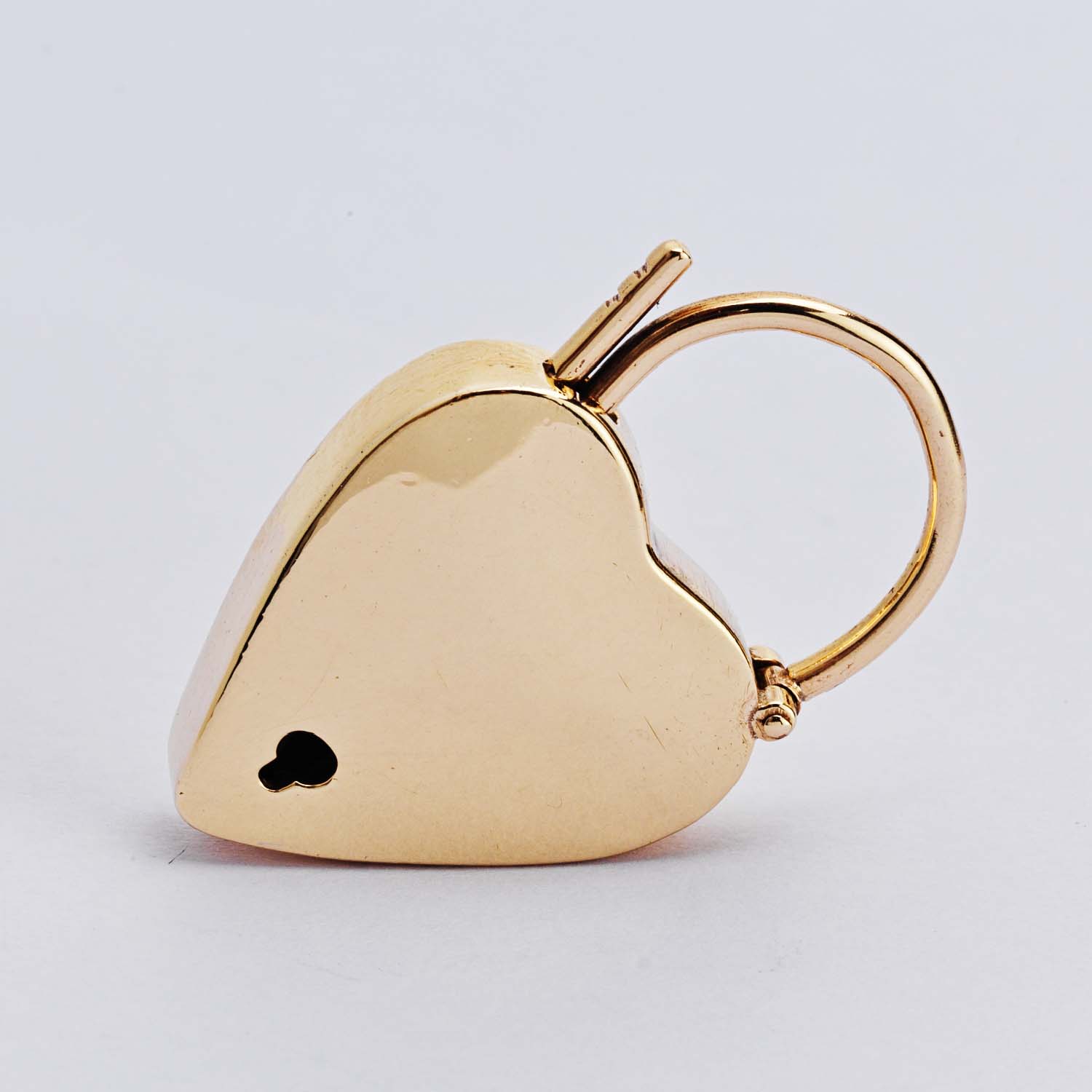 Large 9 Carat Gold Padlock - Image 5