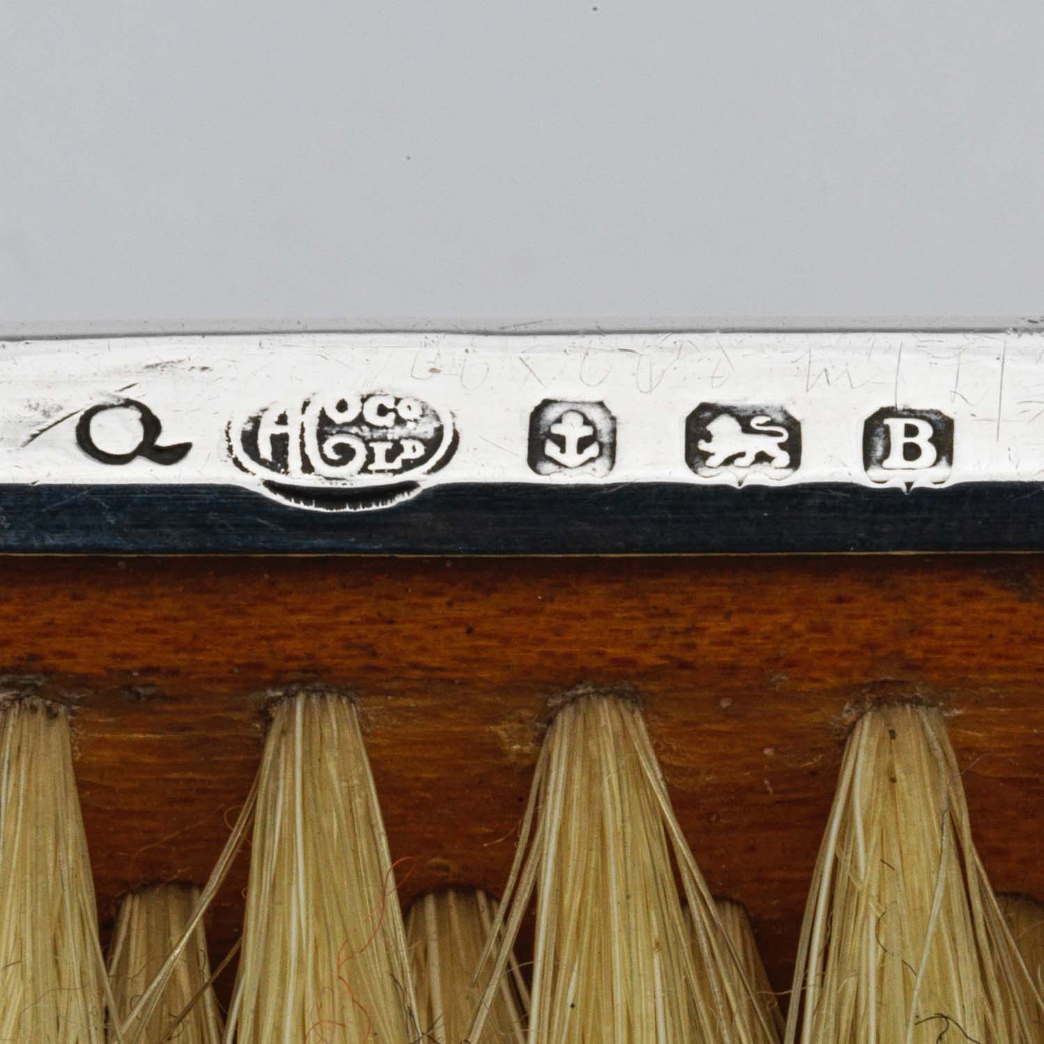 Five-Piece Tortoiseshell & Silver Dressing Set - Image 7