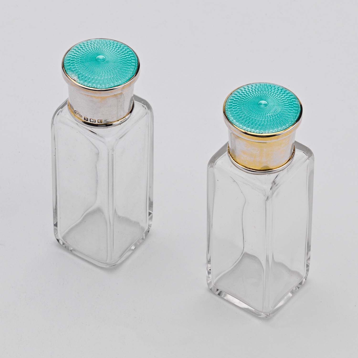 Antique Silver & Enamel Travelling Scent Bottles - Image 7