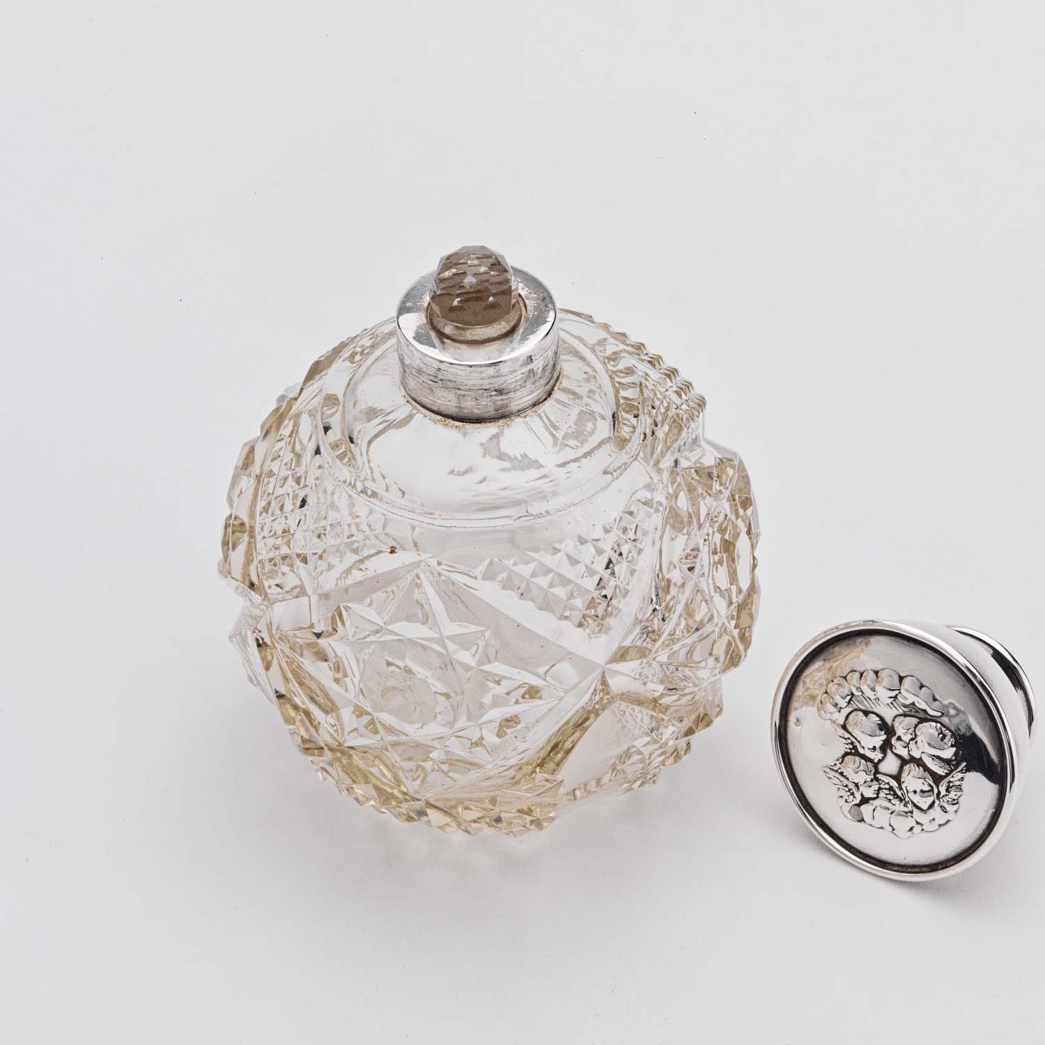 Antique Scent Bottle with Silver Lid Small - Image 5