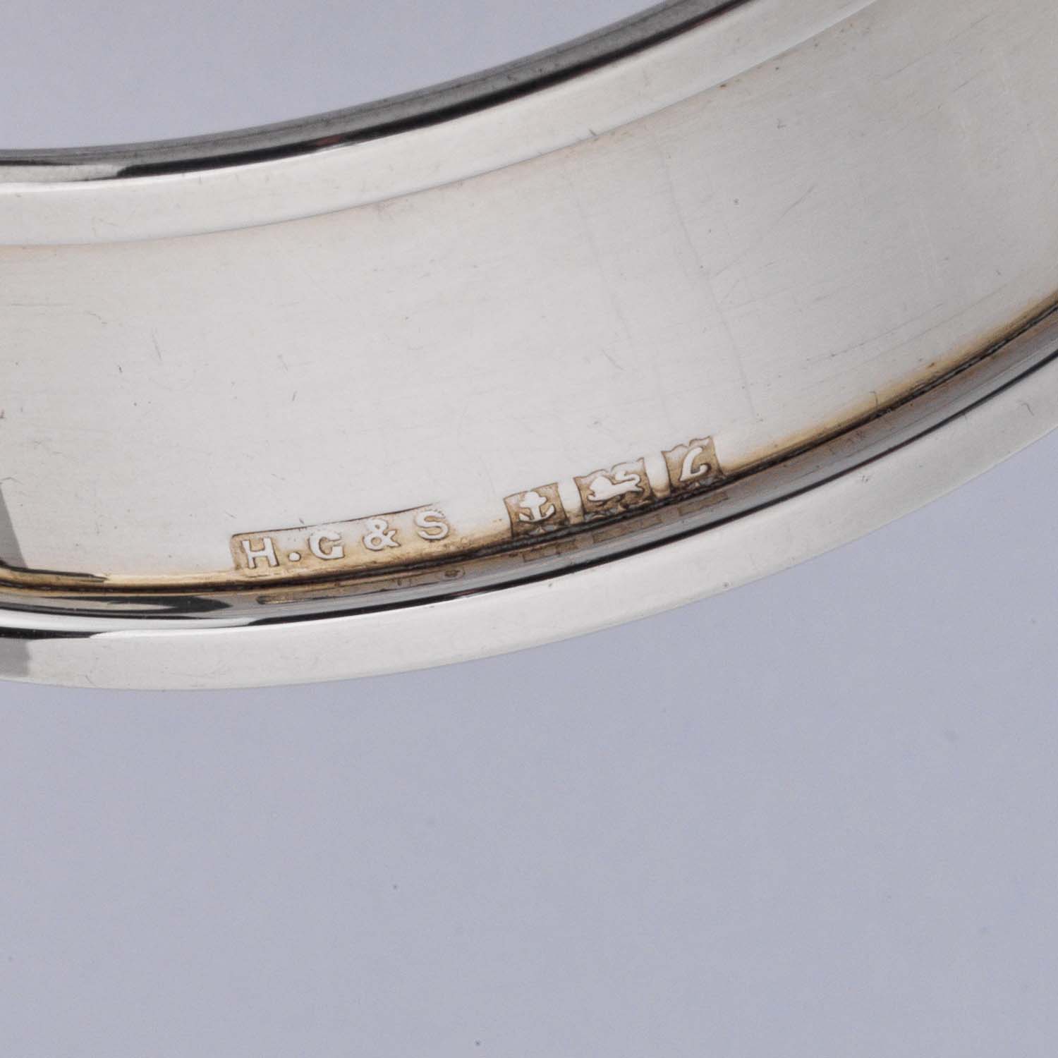 Vintage Silver Engraved Napkin Ring - Image 5