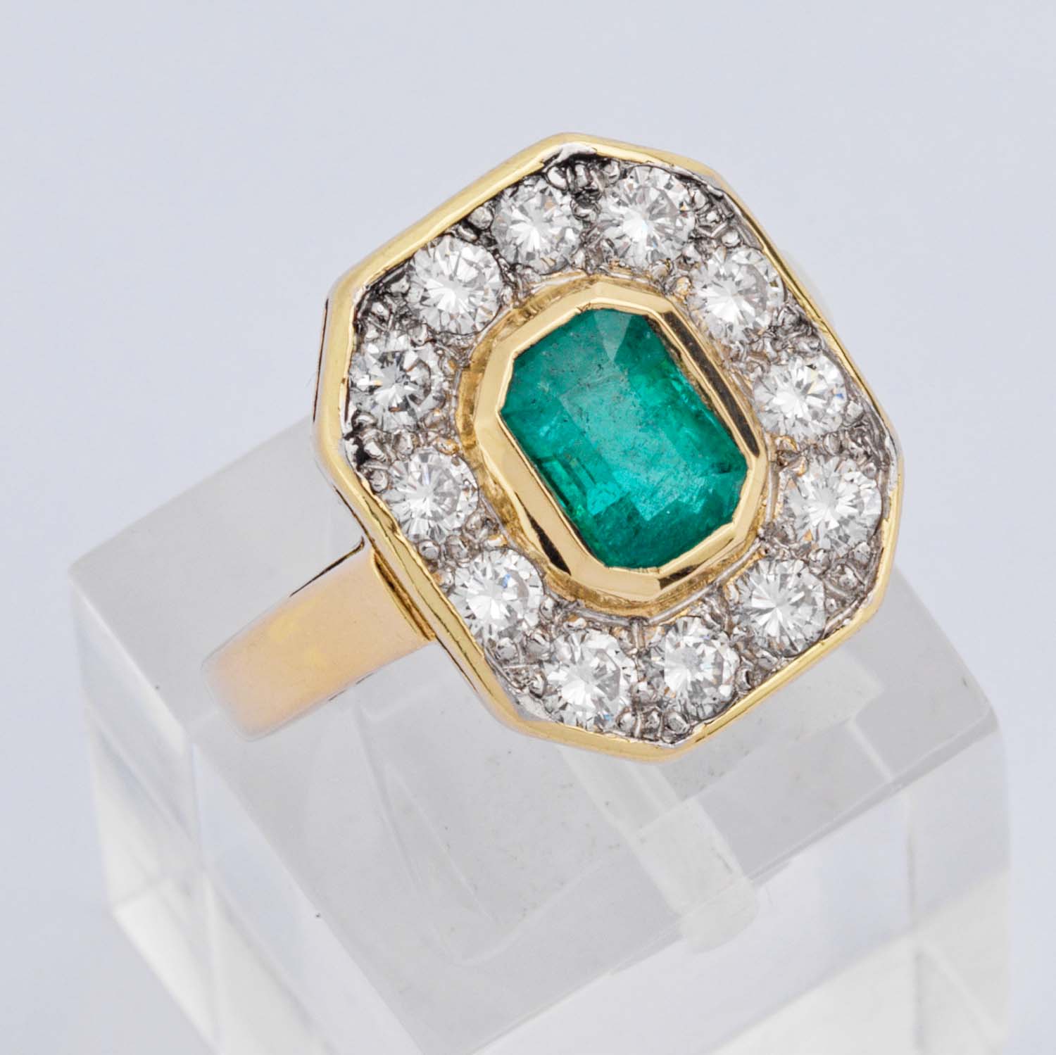 Rectangular Emerald & Diamond Cluster Ring - Image 4