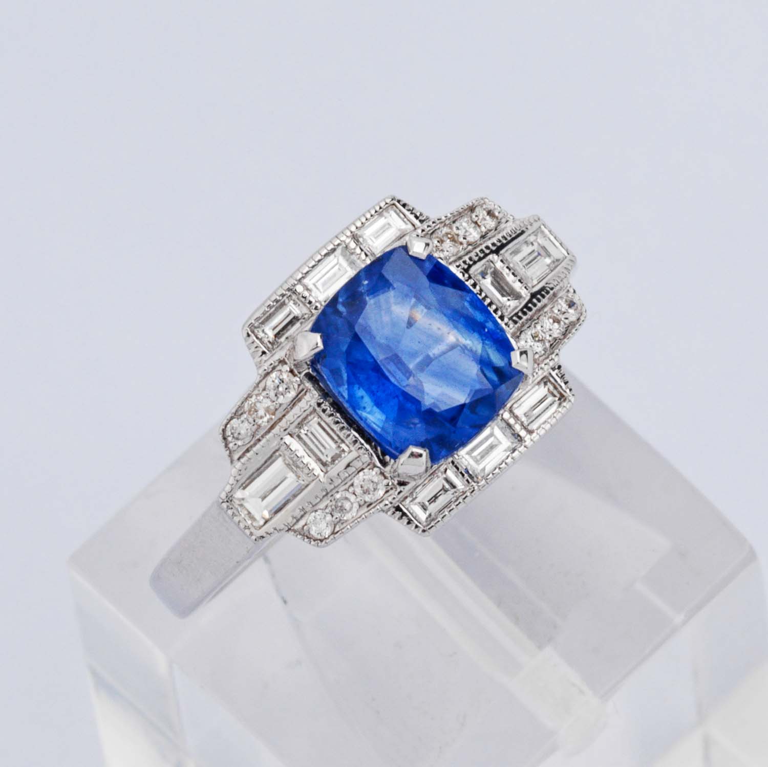 Cushion Cut Sapphire & Diamond Cluster Ring - Image 3