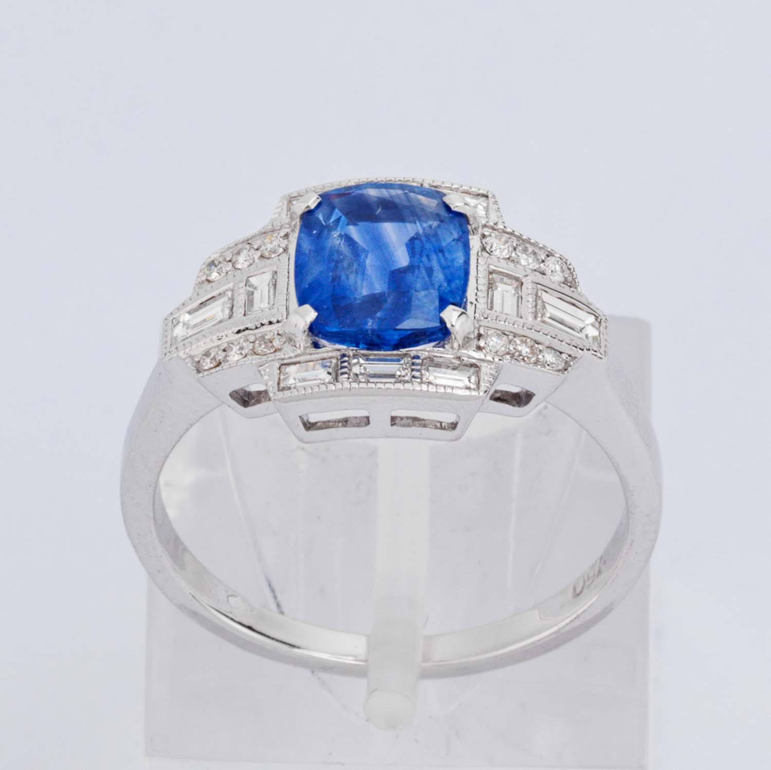Cushion Cut Sapphire & Diamond Cluster Ring - Image 4
