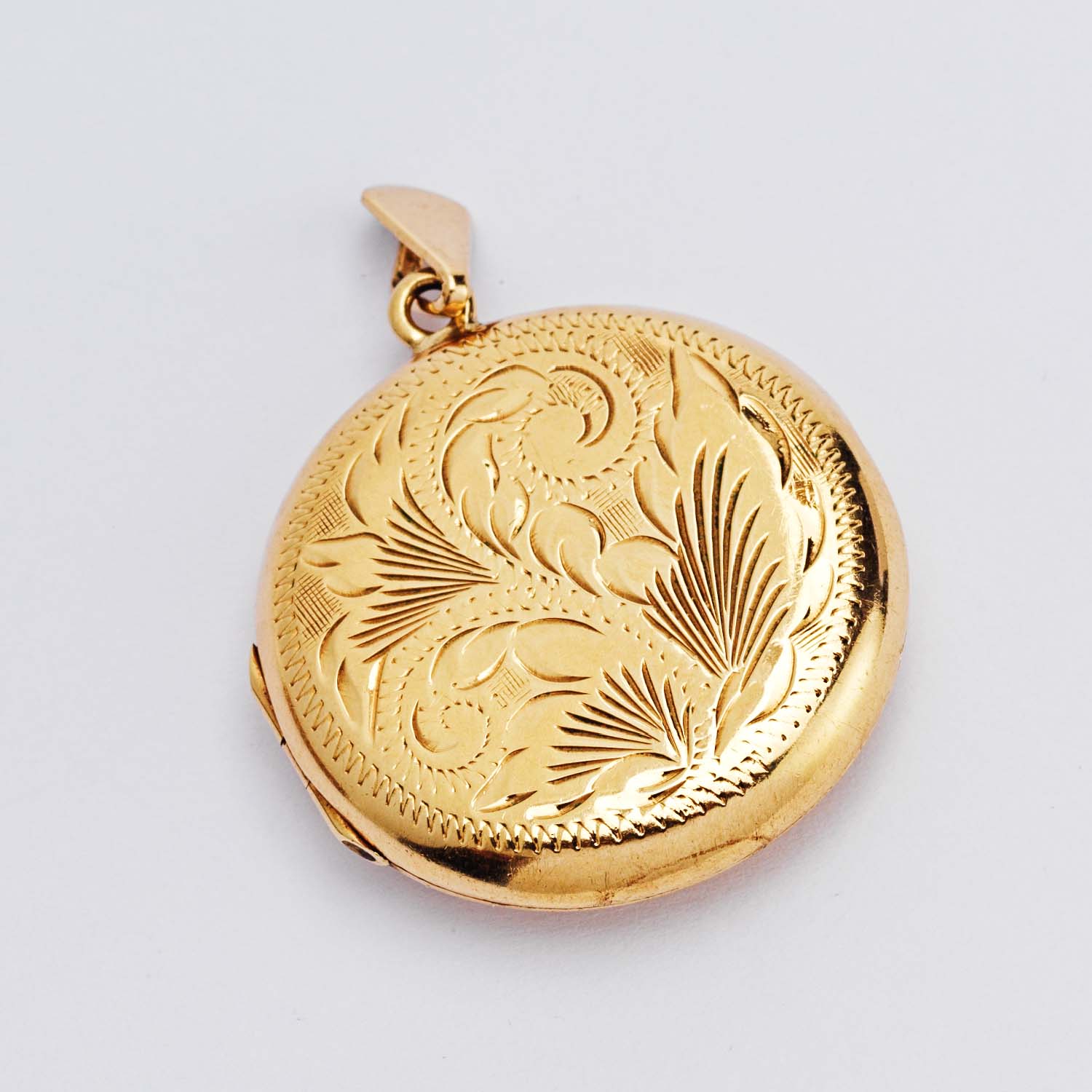 Vintage Round Gold Locket